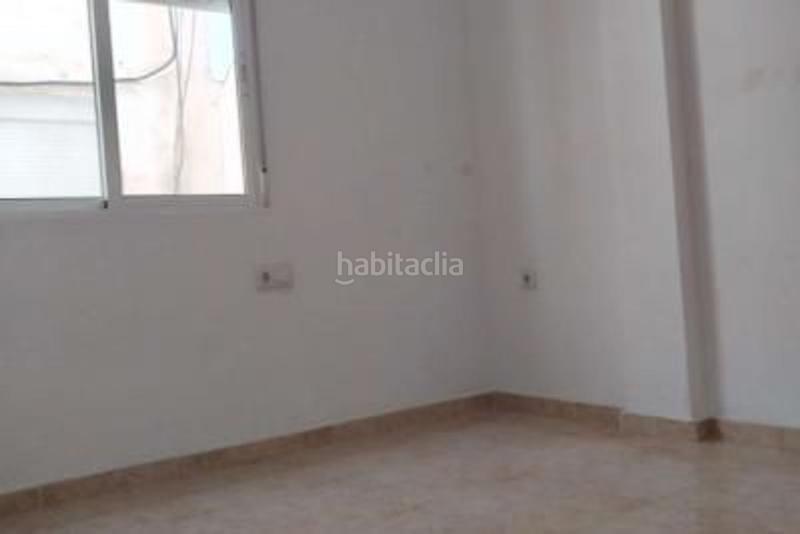 Foto aec97125-c7ea-47c5-b05e-3ac9f3276d93. Piso  de 3 dormitorios en Playa de los Boliches Fuengirola