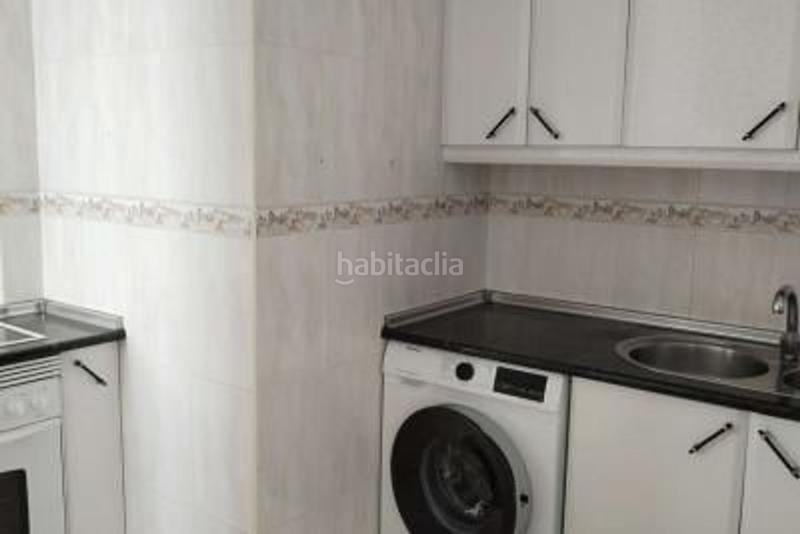 Foto e67f0934-4176-4b3e-ada6-0e1a7b7da0b5. Piso  de 3 dormitorios en Playa de los Boliches Fuengirola