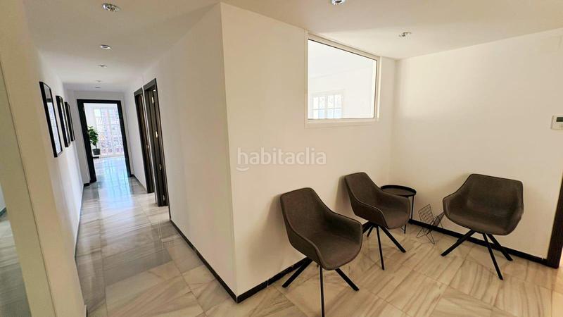 Foto 4ef9c2d8-50c9-4d3e-9e93-c24c092e3cab. Büro mit heizung parking in Ricardo Soriano Marbella