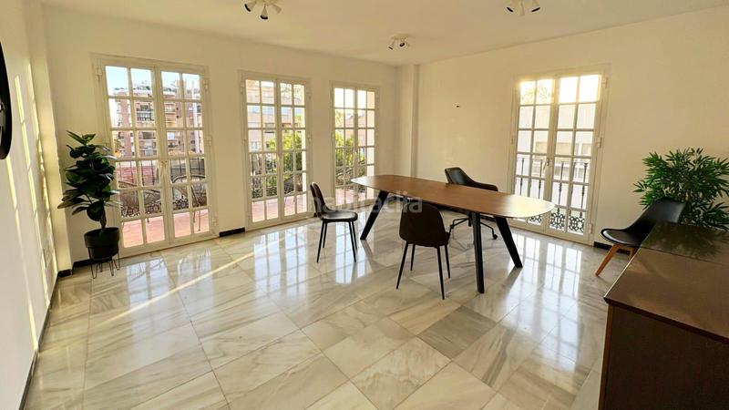 Foto 9310b721-73bd-458f-9208-d4e4dd1a7e71. Büro mit heizung parking in Ricardo Soriano Marbella