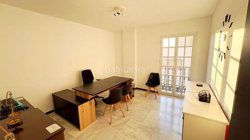 Foto aaef1ee5-c4fb-45e0-9110-dee4bb5842d2. Büro mit heizung parking in Ricardo Soriano Marbella