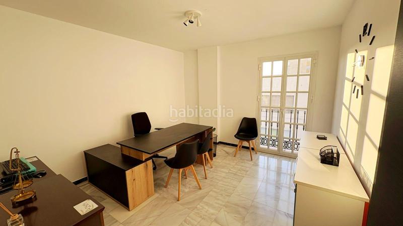 Foto f41a8da9-87ee-4b81-a77c-28b9fc8c50ae. Büro mit heizung parking in Ricardo Soriano Marbella