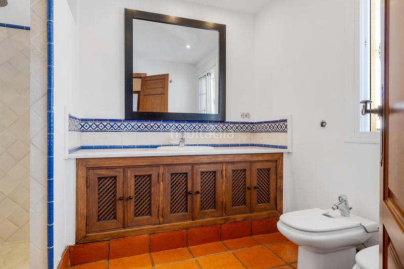 Foto 24f45c2f-3b4a-4826-b07b-258d3ec63996. Casa a schiera con riscaldamento parcheggio piscina in Marbella