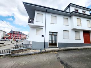 Apartament  Calle villayon. Piso listo para entrar a vivir en el centro de villayon, navia