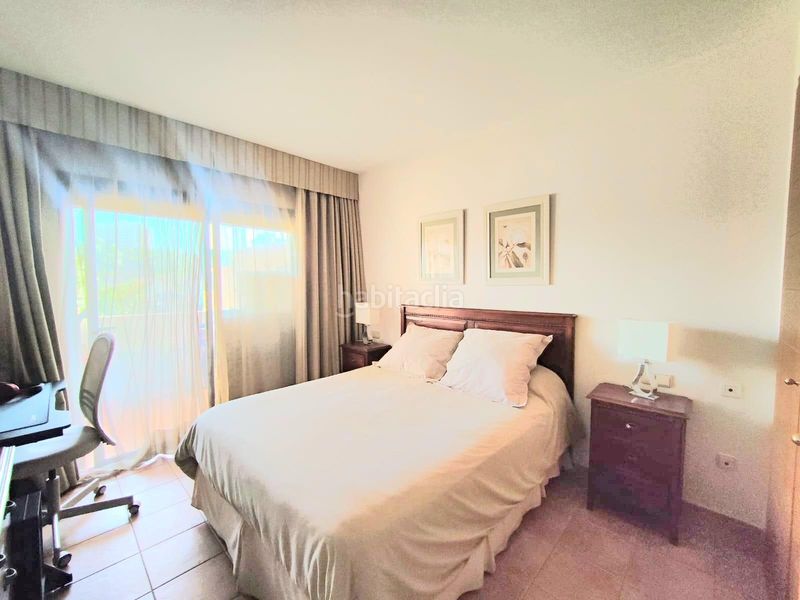 Foto 39fb5e98-5dde-43e8-9559-36deb61f550f. Apartament amb calefacció aparcament piscina a Río Real Marbella