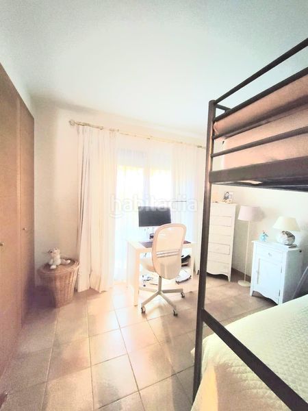 Foto dd483520-ccbf-46e7-ab54-4b57b93c40b5. Apartament amb calefacció aparcament piscina a Río Real Marbella