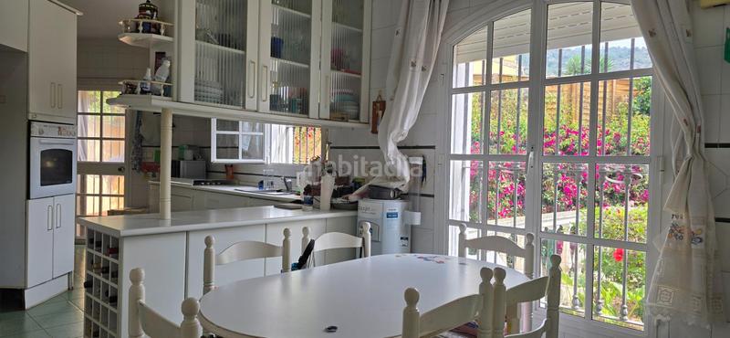 Foto 7edc09b3-84d4-4e6a-90ce-251c5896b70f. Chalet mit parking pool in Valdeolletas - Las Cancelas - Xarblanca Marbella