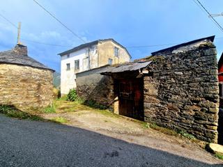 Masia a Miñagon 15. Encantadora propiedad con horno tradicional y vistas a la montañ