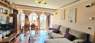 Flat in Divina Pastora. Oportunidad en marbella