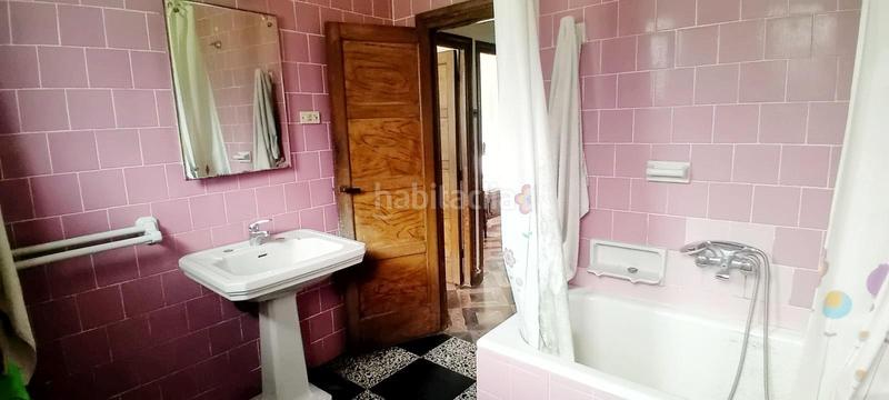 Foto 4f3bb865-51aa-4df6-aaf8-6ed4017c8db0. Casa con riscaldamento in Vegadeo