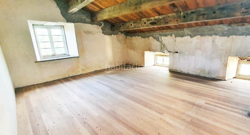 Foto 3bae24ba-d21b-4f5e-850e-5ec035d6ea72. Casale con riscaldamento parcheggio in Castropol