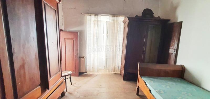 Foto f841ddc0-acbb-4e38-851b-60a83bd5a352. Casale con riscaldamento parcheggio in Castropol