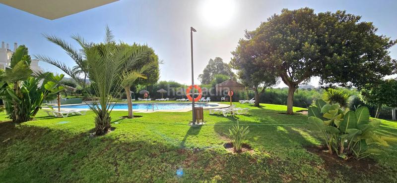 Foto 0742284f-2752-4625-bd54-4fe03081719b. Piano terra con parcheggio piscina in Río Real Marbella