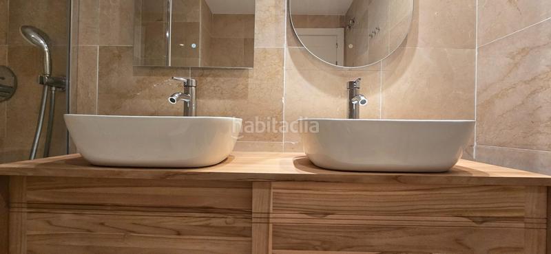 Foto 8b04cab4-40fe-4359-b981-5a173de093fa. Piano terra con parcheggio piscina in Río Real Marbella