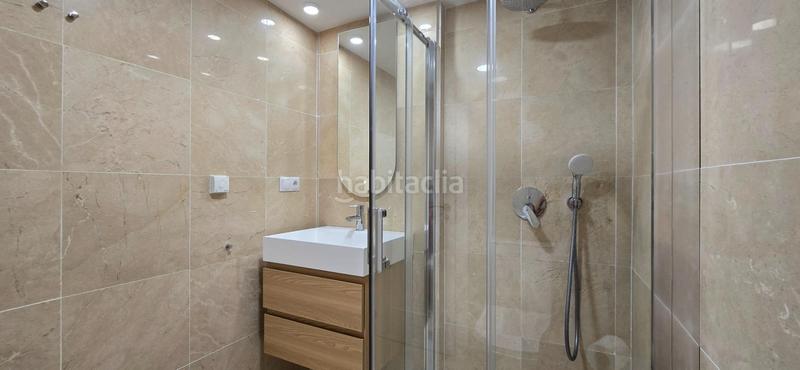 Foto 8e322ab7-0dda-4cd6-a501-68f74719c47e. Piano terra con parcheggio piscina in Río Real Marbella