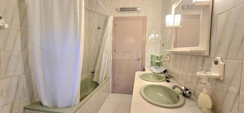 Foto 1684d050-28fd-4f64-a8d6-bddf083a8d30. Edifici a los arqueros - puerto del almendro Benahavís