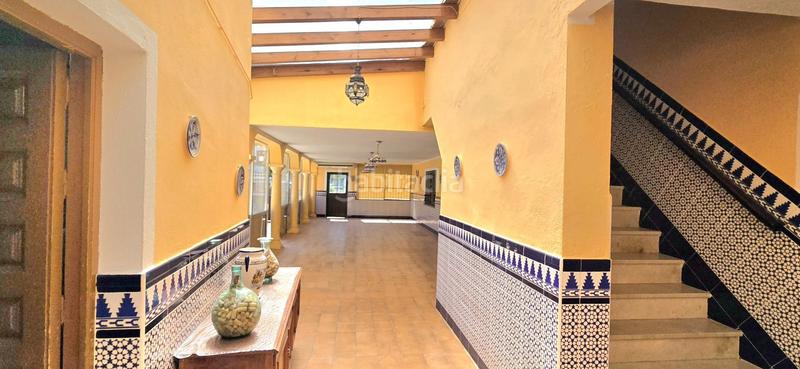 Foto 9dccd9a7-4cf4-4f96-b5f2-3549fe944501. Edifici a los arqueros - puerto del almendro Benahavís