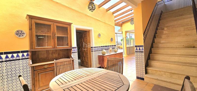 Foto bffd01c7-c441-42fc-a53c-521fcd30d412. Edifici a los arqueros - puerto del almendro Benahavís