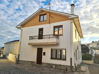 Planta baixa  Calle san sebastian. Gran piso en planta baja en tapia de casariego!