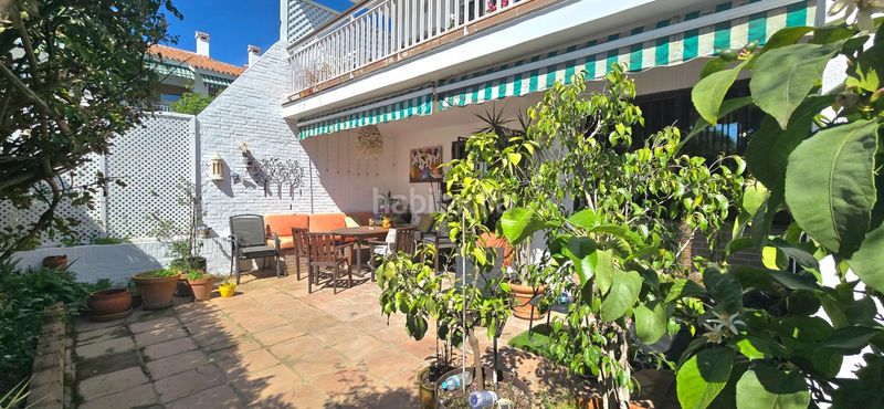 Foto c798c26c-7e40-4e1a-a923-b1c3df0dd683. Planta baixa amb piscina a Las Lomas de Río Verde Marbella