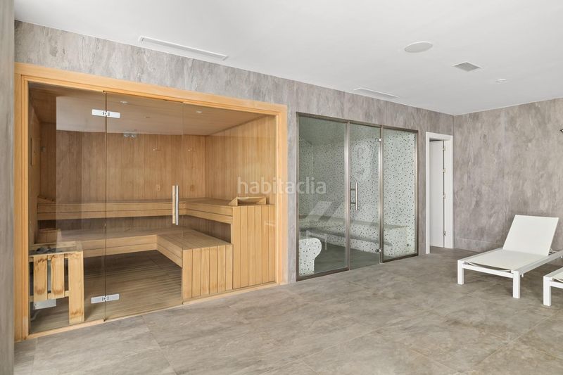 Foto 4c7dce32-75ba-4170-b6bf-ef8ec5f8635b. Apartament amb aparcament piscina a Los Naranjos Marbella