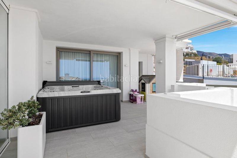 Foto 6dc701a5-aa70-4750-a44b-6b2d25b187fa. Apartament amb aparcament piscina a Los Naranjos Marbella