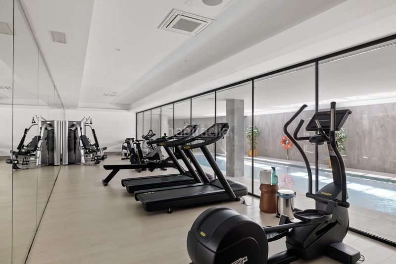 Foto acb7698b-695a-4e07-99a9-36e5aed7b9cb. Apartament amb aparcament piscina a Los Naranjos Marbella