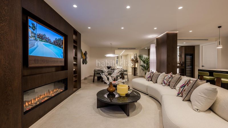 Foto 4f8b31e3-f71d-4536-9223-943c647bdd34. Apartament amb aparcament piscina a Río Real Marbella