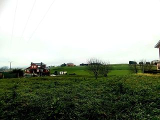 Terreno residenziale in Lugar cabanella. Estupenda parcela edificable con proyecto de casa orientativo y