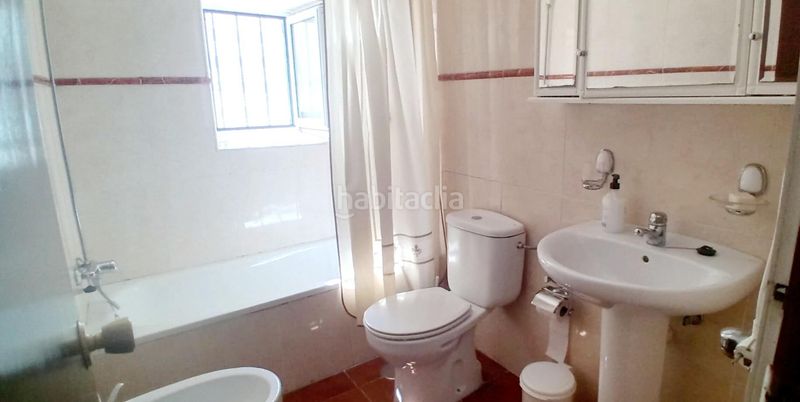 Foto b2c73b15-3401-423a-af9c-45f55505611f. Casa a Castropol
