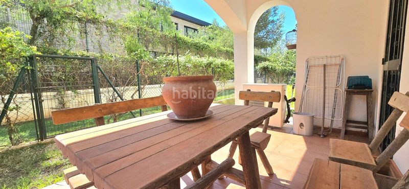 Foto 248e6827-1307-4df4-a377-76bb4614a922. Planta baixa amb piscina a La Carolina - Guadalpín Marbella