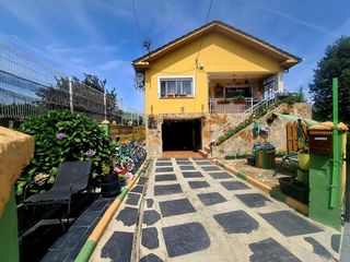 Maison  Retela. Casa independiente con jardín y terraza a escasos minutos de la