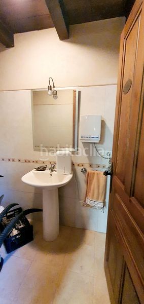 Foto b1bcf7d1-20da-41f2-989c-999786459d85. Casa amb calefacció aparcament a Castropol
