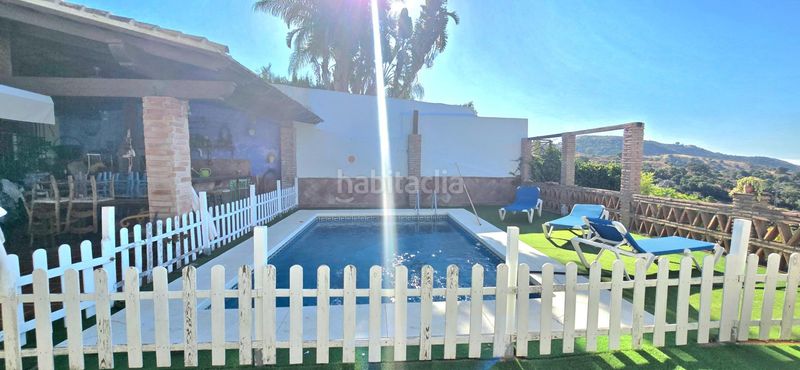 Foto 1f956588-63c2-431f-906c-f36d7d5bf2e7. Casa amb piscina a Ojén pueblo Ojén