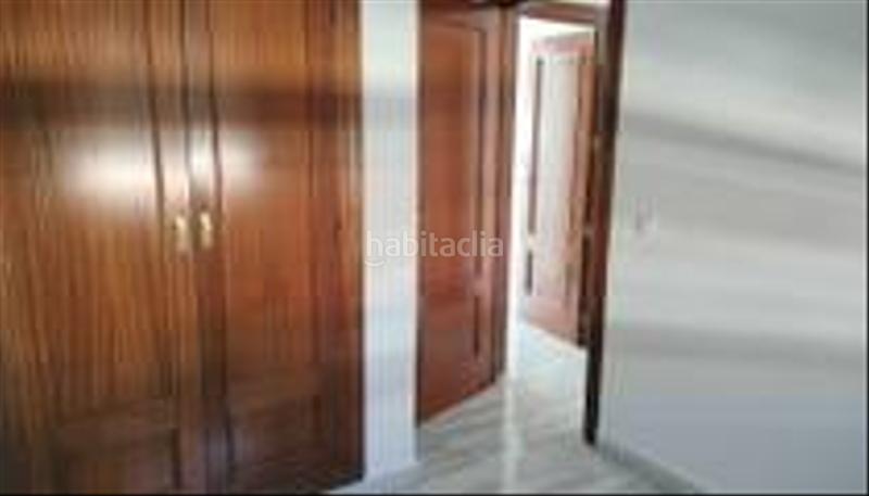 Foto 95acb72d-77b6-4d39-8ebf-93e2cfe47f7f. Casa a schiera in calle río poqueira 17 in Ogíjares