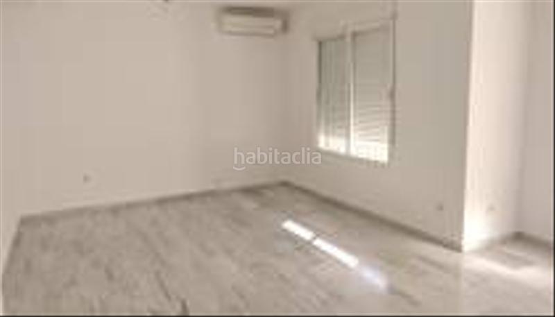 Foto c00847ee-abb0-4e3e-a22a-31c776d43ba7. Casa a schiera in calle río poqueira 17 in Ogíjares