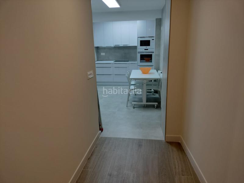 Foto 5213f977-26b5-4a7f-87ab-ddf13c34f7ed. Alquiler piso en calle alhóndiga 20 piso recien reformado en pleno centro en Granada