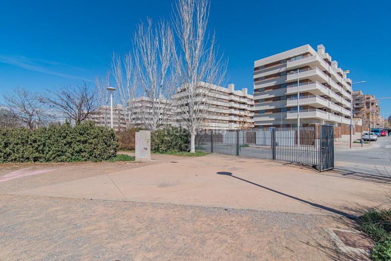 Foto 8ec70b21-1bed-4913-b845-0d978ba812f7. Rent business premise in Rosaleda - Juventud Granada