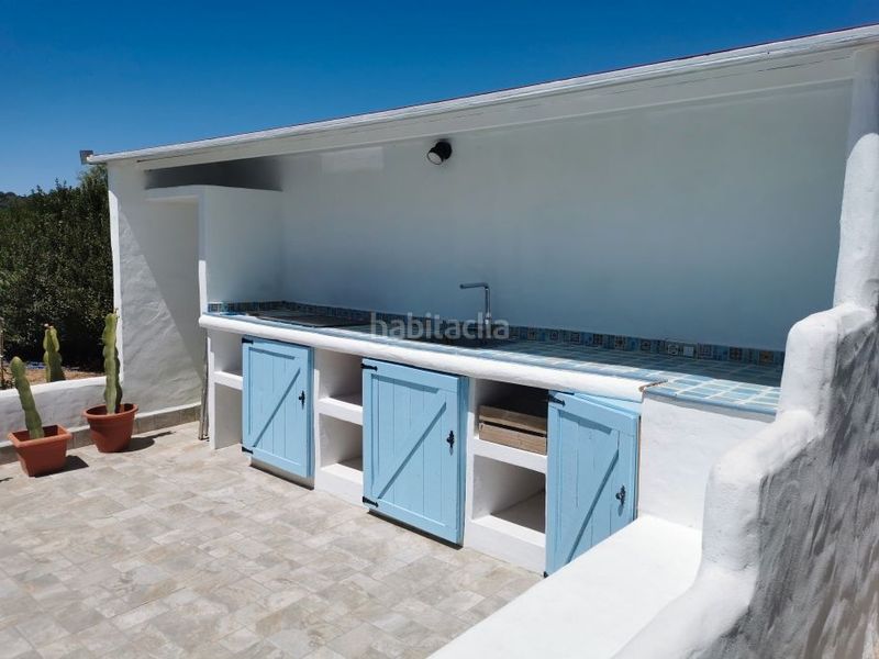 Foto 561142b9-9dbc-459b-ac41-e3e41f7b65a2. Xalet amb aparcament a Barbate Barbate