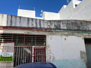 Locale commerciale in Calle san paulino 10. Local de una planta con cubierta ligera a demoler