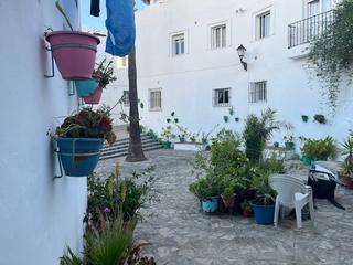 Casa a Vejer. Casa independiente con terraza privada en el centro histórico de
