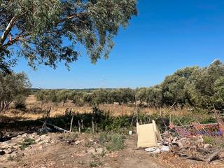 Masia a Vejer. Finca de una hectárea con casa, garages y almacenes, vistas espe