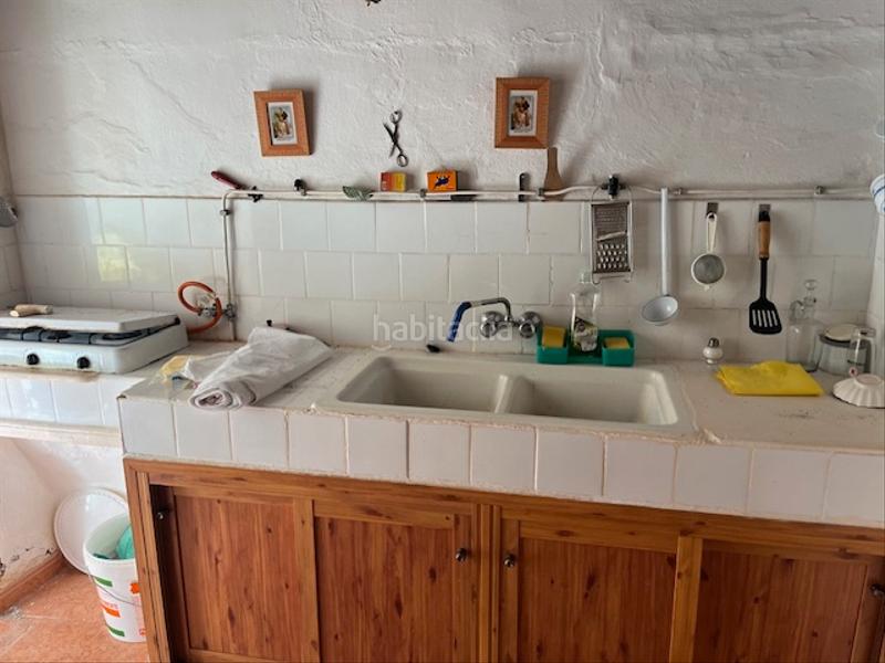 Foto b30f99f1-6053-4ecf-b4e3-e264d19f0335. Casa en calle juan relinque 22 casa independiente para reformar con terraza privada, con muchas posibilidades en Vejer de la Frontera