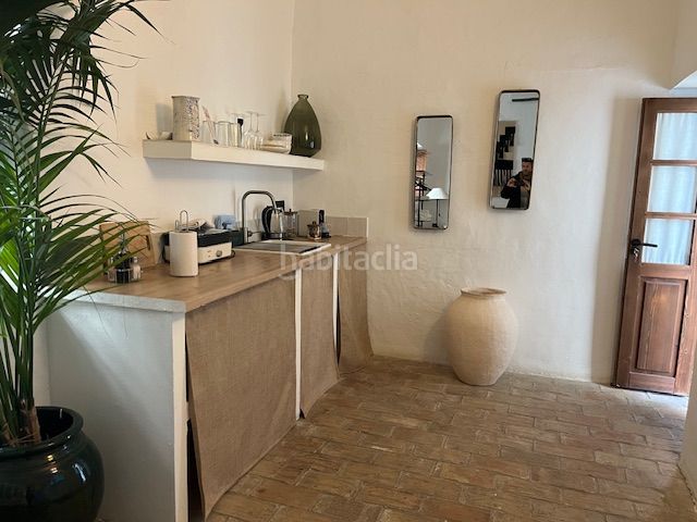 Foto 89ea2b4b-564a-40cf-bd39-22d676f12842. Edificio con piscina in Vejer Vejer de la Frontera