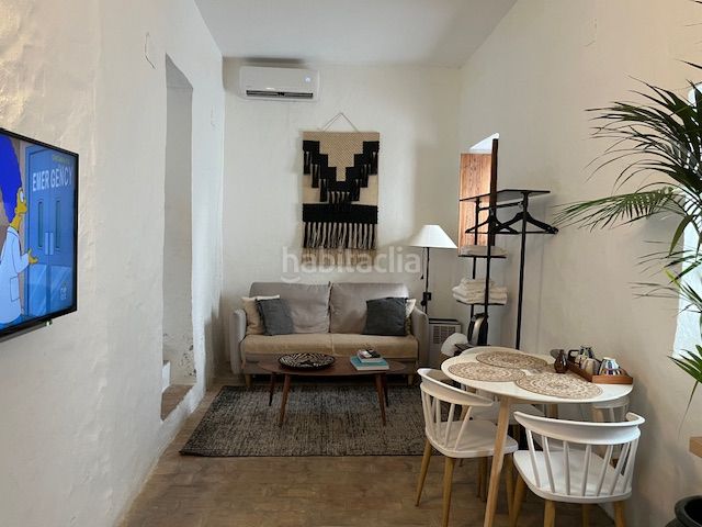 Foto a4eb2e2c-83b3-4670-b597-185e741d061f. Edificio con piscina in Vejer Vejer de la Frontera