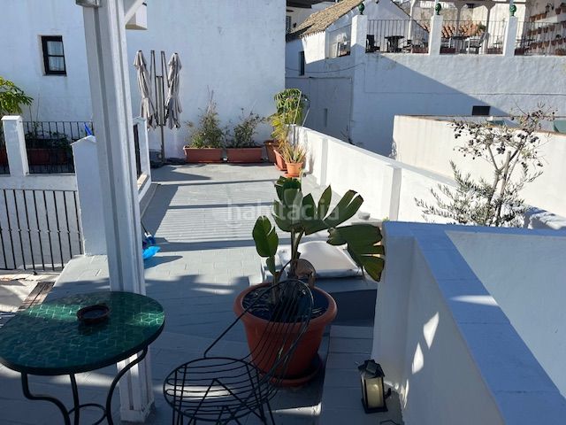 Foto d44882ec-0f63-4f79-be51-a29b9c69fb75. Edificio con piscina in Vejer Vejer de la Frontera