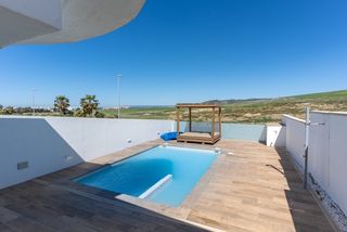 Xalet  Calle el copo 1. Espectacular casa a estrenar en zahara de los atunes