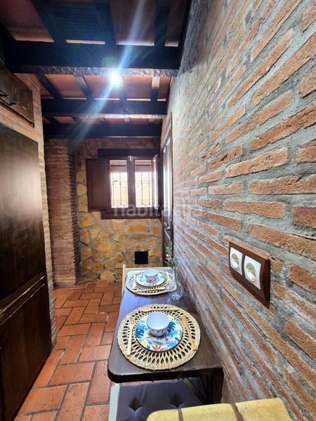 Foto 9950a458-68da-44d9-9196-a99e81f1df62. Chalet avec chauffage parking piscine dans San Bernabé Algeciras