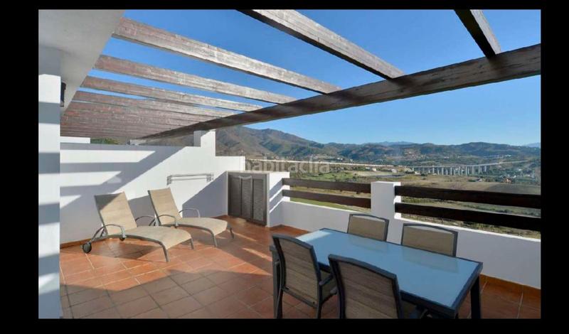 Foto 48ae67f8-322b-4cae-b250-59b8ae8978e2. Pis amb calefacció aparcament piscina a Centro Estepona