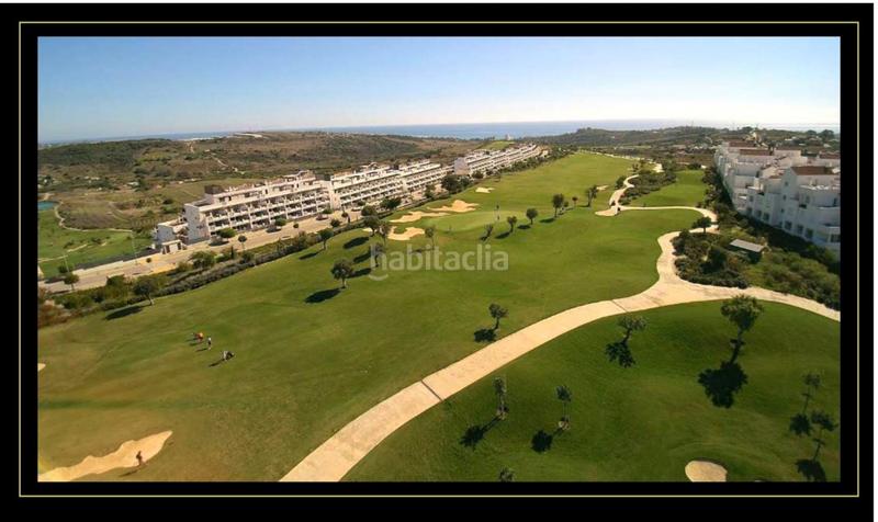 Foto 765ce714-e3c7-4cfe-b17d-3f5ceb075e02. Pis amb calefacció aparcament piscina a Centro Estepona